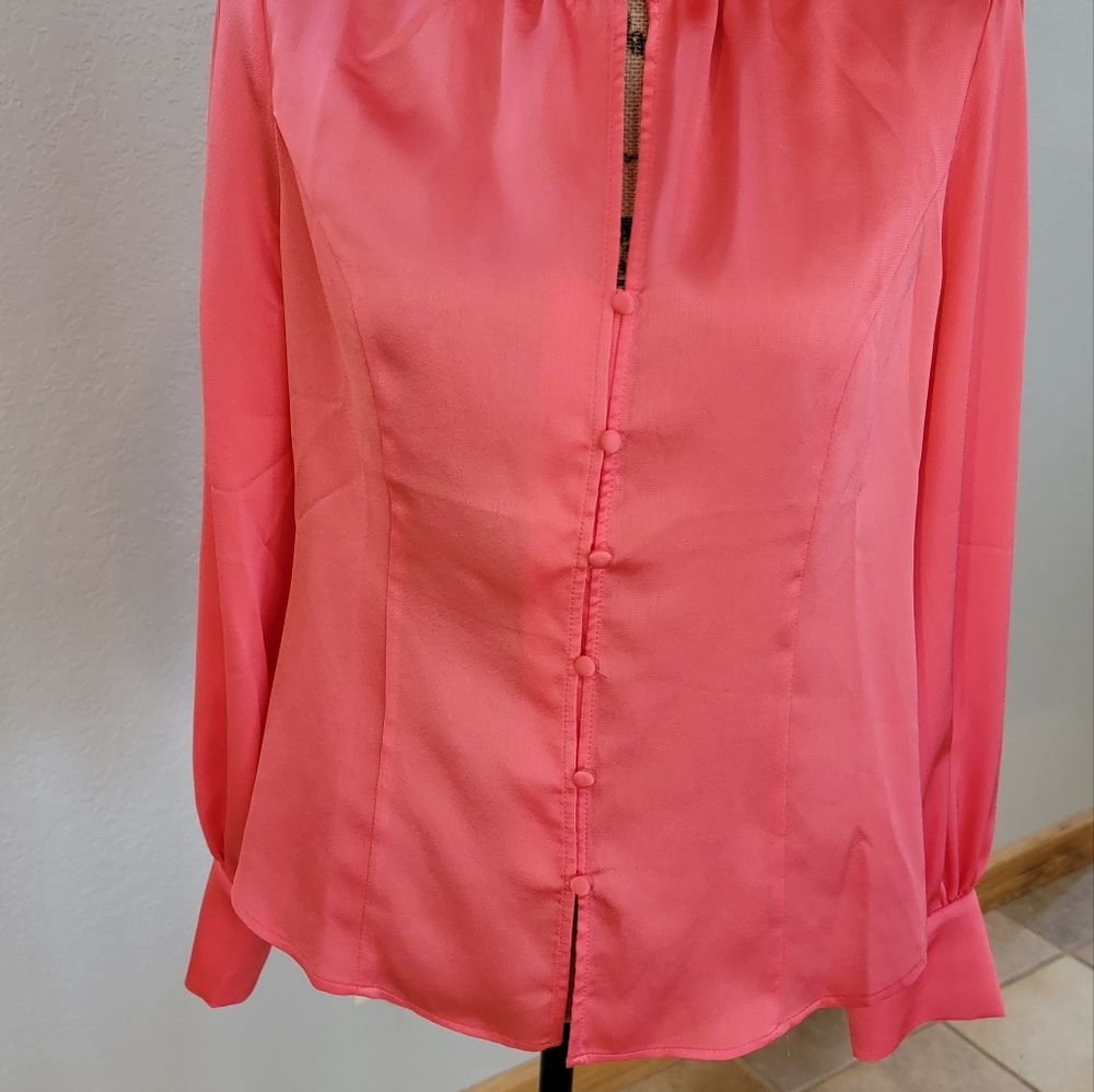 Beautiful Vince Camuto, bright coral blouse, small